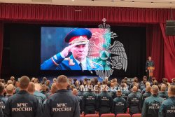 Личный состав Академии почтил память Героя России Евгения Николаевича Зиничева